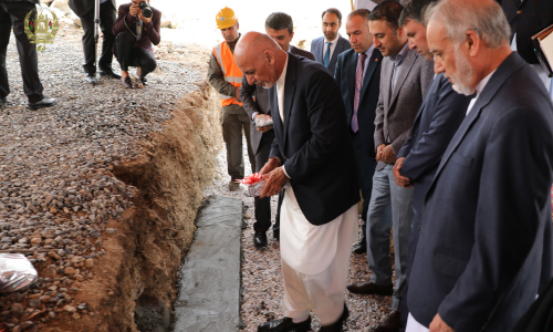 سنگ تهداب شفاخانه صد بستر قلبی نیروهای امنیتی گذاشته شد