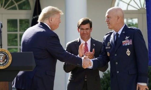 ترامپ  مرکز فرماندهی  جنگ فضایی را  راه‌اندازی کرد