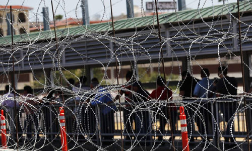 آمریکا مقررات مهاجرتی  را با هدف فرستادن پناهجویان  به نقاطی دیگر تغییر می دهد