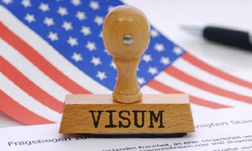 ویزای ۱۲ دانشجوی ایرانی برای تحصیل در آمریکا ناگهان باطل شد