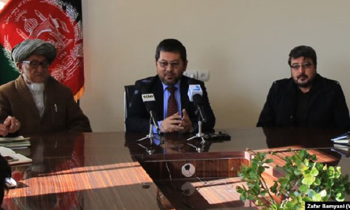 والی بامیان: بیش از هشت هزار خانواده به کمک فوری نیاز دارند