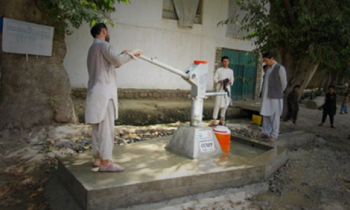 ۱۳۵۰ خانواده در سمنگان به آب صحی آشامیدنی دسترسی پیدا کردند