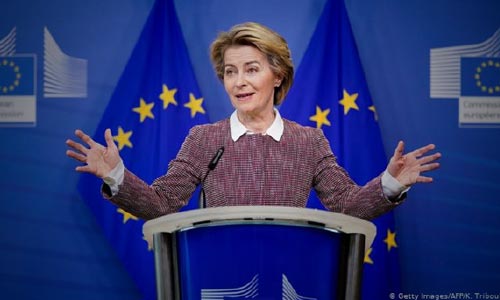 کمیسیون اتحادیه اروپا:  حق پناهندگی باید رعایت شود