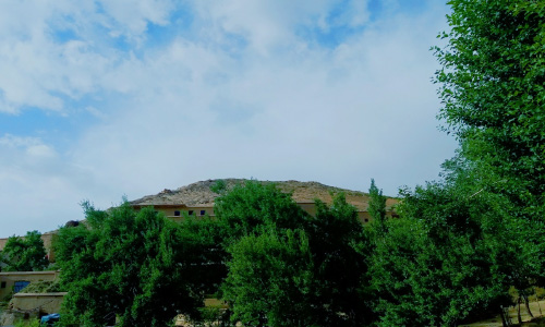 نگاه از پنجره‌ی خانه پدری