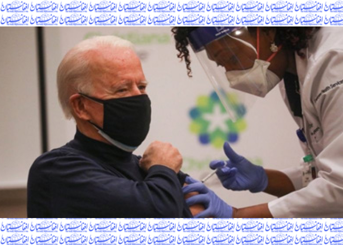 جو بایدن در برابر دوربین‎های تلویزیونی واکسین کرونا زد