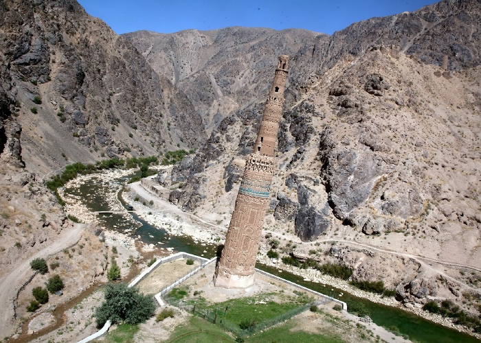 میراث‌های فرهنگی افغانستان؛ اسارت، آوارگی و خطر ( به‌بهانه‌ی روز حفاظت از میراث‌های فرهنگی کشور )