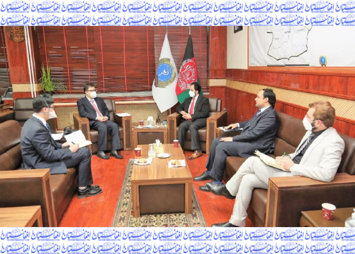 چین ۴۰۰ هزار دوز  واکسین کرونا به افغانستان کمک می‌کند