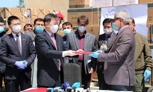 دومین محموله کمک‌های چین به وزارت صحت عامه تسلیم داده شد