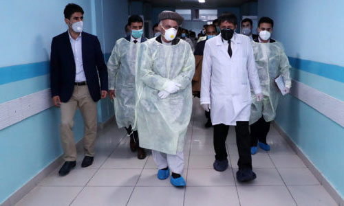 رئیس جمهور از شفاخانه صد بستر در غرب کابل دیدار کرد