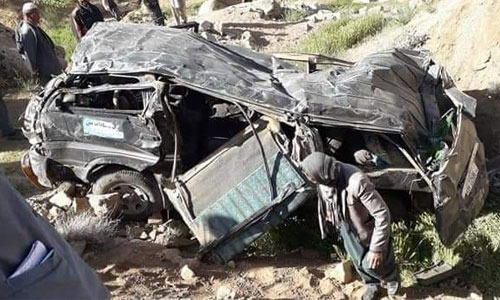 حادثه ترافیکی در دایکندی چهار کشته و ۱۰ زخمی برجای گذاشت