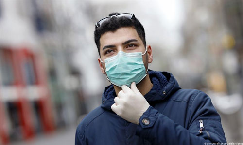 ویروس کرونا؛ پوشیدن ماسک در خارج از خانه اجباری شد