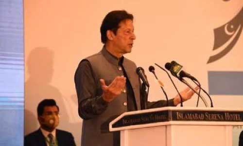 تعهد نخست وزیر پاکستان بر برقراری آتش بس در افغانستان 