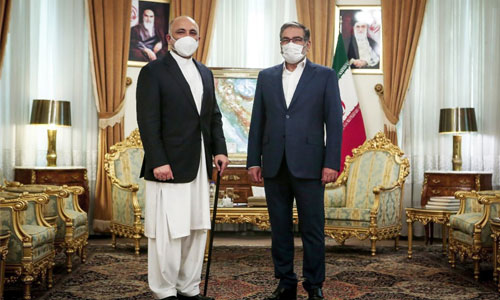 اتمر و شمخانی در مورد قانونمندسازی حضور مهاجران افغان در ایران گفتگو کردند