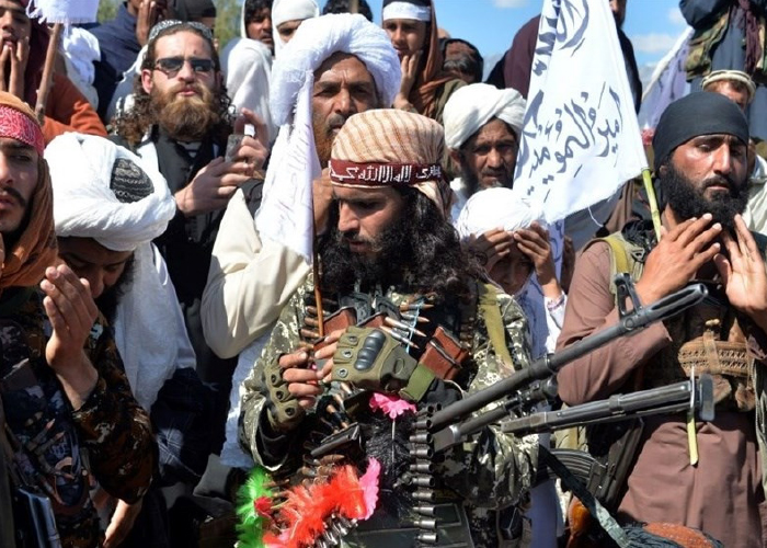 فشارهای داخلی و بین المللی، روزگار سیاه طالبان در کشور