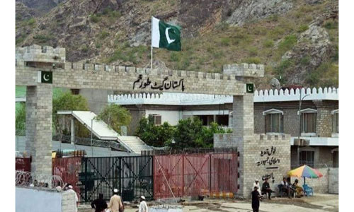 گذرگاه‌های مرزی با پاکستان به‌ روی کالاهای صادراتی افغانستان باز شد