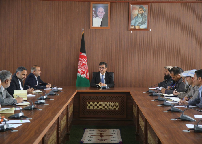 طرح سرسبزی پارک ملی بند امیر با والی بامیان شریک شد