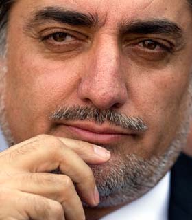 عبدالله: نتایج انتخابات و حکومت برآمده از آرای تقلبی را نمی پذیرم