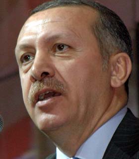 اردوغان:به هر گونه تجاوز سوریه به مرز‌های ترکیه پاسخ می‌دهیم