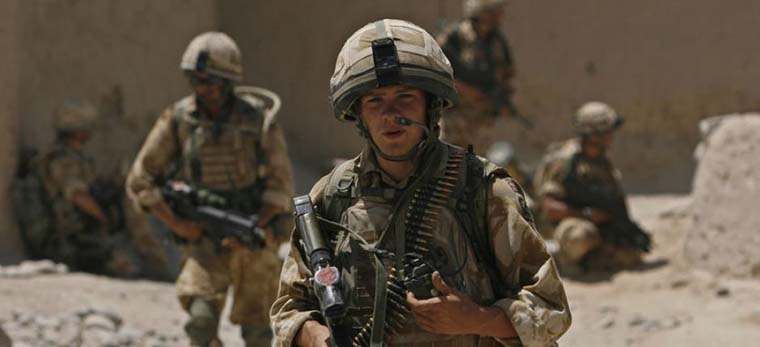 تاکید بریتانیا بر خروج نظامی از افغانستان تا ۲۰۱۴