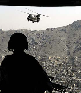 روسیه به افغانستان هلیکوپتر می فرستد