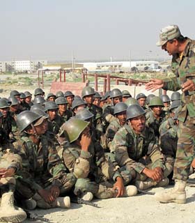 هند ۳۰ هزار سرباز افغان را آموزش می دهد