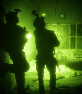 نسبت به پیامدهای عملیات شبانه نیروهای خارجی در افغانستان هشدار داده شد