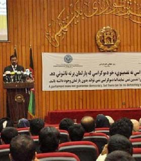 در روز جهانی دموکراسی؛ ولسی جرگه برنهادينه شدن دموکراسی تاکيد کرد