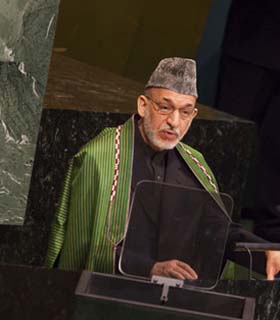 کرزی: شورای امنیت برای حذف نام های رهبران طالبان از لست سیاه اقدام کند