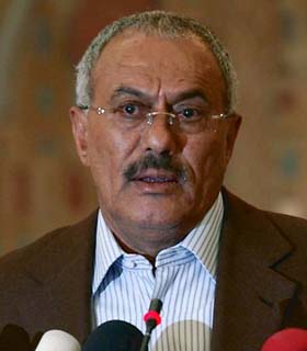 صالح: در صورت کناره‌گیری، حکومت یمن را به ارتش خواهم سپرد