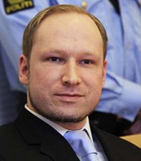 متهم کشتار در ناروی در جلسه دادگاه مدعی دفاع از خود شد