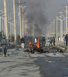 وزارت داخله: درحملۀ انتحارى کابل ٢٣ تن کشته و مجروح شده اند