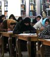 انتقاد از کمک وزارت تحصیلات عالی به دختران بازمانده از کانکور