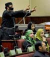 بی نظمی در ولسی جرگه سبب تاخیر در استجواب دو وزیر شد