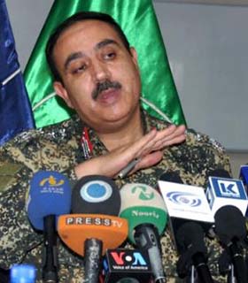 وزیر داخله بر افزایش صلاحيت و تقویت پوليس محلى تاکید کرد