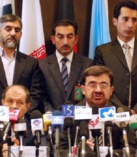 وزیر مبارزه با مواد مخدر در کنفرانس سه جانبه افغانستان، پاکستان و ایران؛ در چند سال گذشته یک قاچاقبر